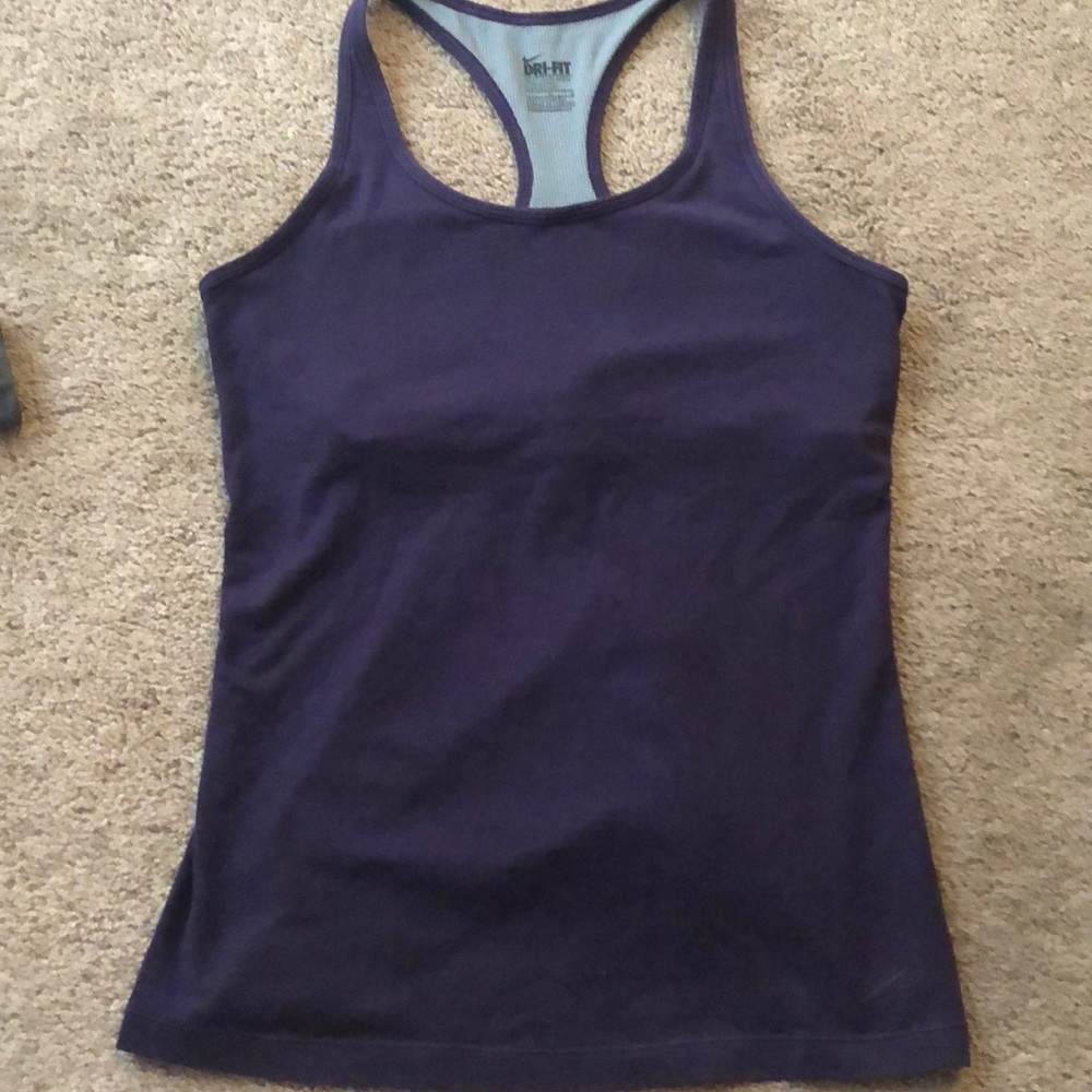 Nike tank